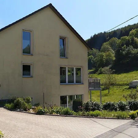 Apartment With Terrace And View Merschbach